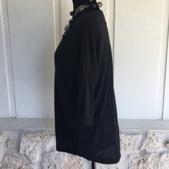 DONATED Cotton On black dolmen 3/4 sleeve top - Picture 4 of 8